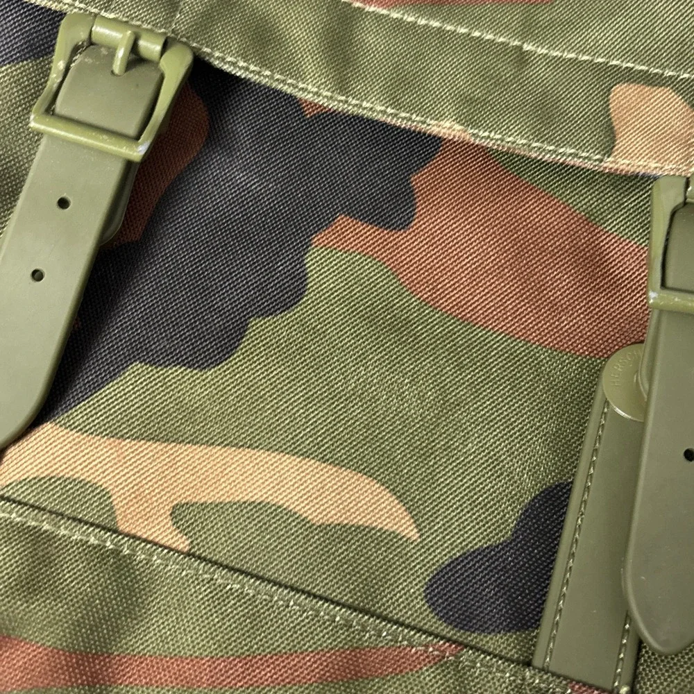 Herschel Backpack Camo Buckle Strap Front‎ Pocket 10x10 Canvas Casual